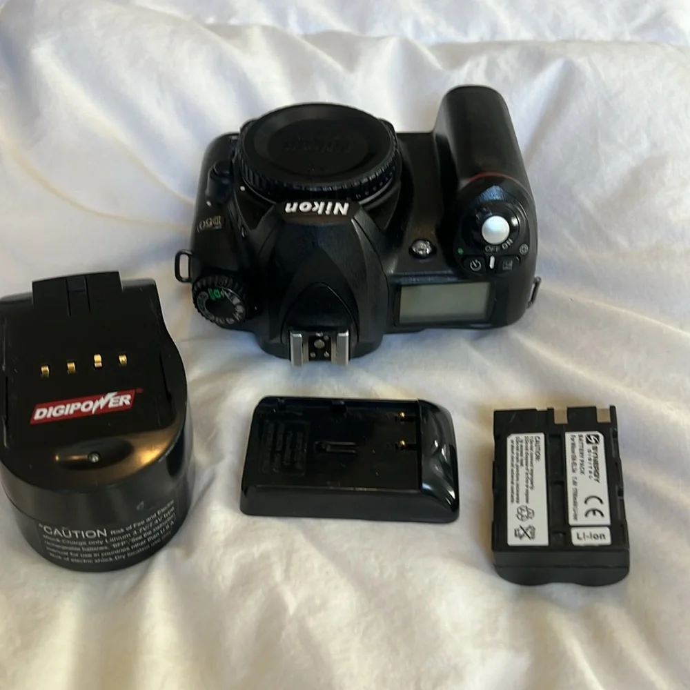 Nikon D50 DSLR Camera Body, Black